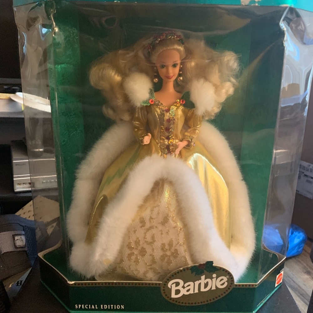 1994 Holiday barbie
